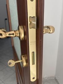 4 Porte di casa con serrature AGB made in Italy