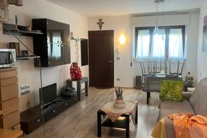 Appartamento a Camerano con ingresso indipendente