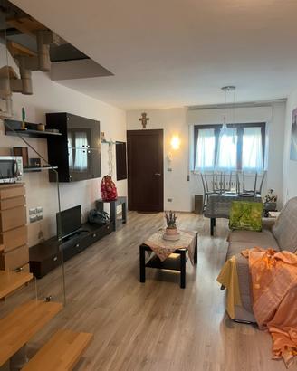 Appartamento a Camerano con ingresso indipendente