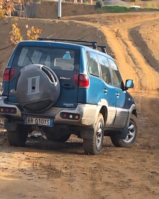 nissan terrano 2