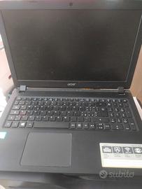 Portatile Acer, i3, 8 GB RAM, 930 GB, Win 10 PRO