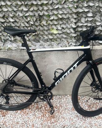 Ciclocross Giant in carbonio tg M