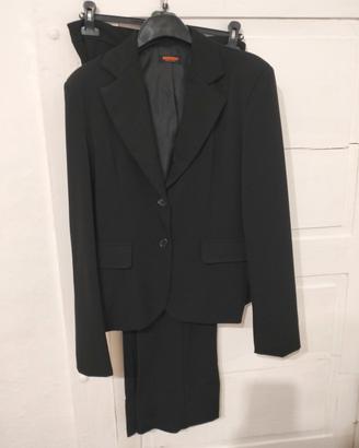 Tailleur donna nero giacca e pantalone 