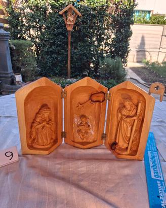 Natività Trittico pieghevole in altorilievo