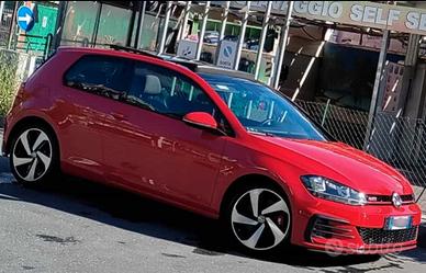 Golf GTI 7.5 performance 245cv 3p. 2.0 TSI DSG BMT