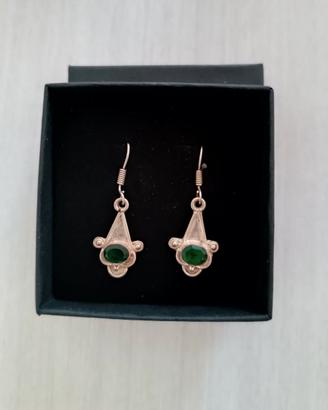 Orecchini argento con pietra verde