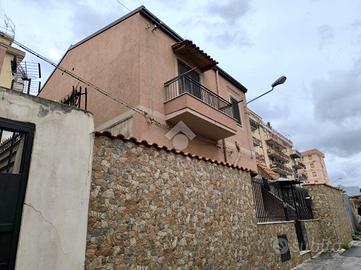 3 LOCALI A PALERMO