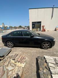Audi A4 b8Non Marciante per Commercianti o Ricambi