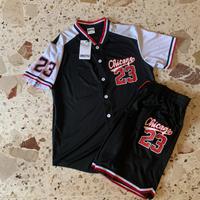 Completo Chicago. Taglia M bambino