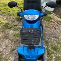 Scooter elettrico per anziani