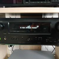 Denon AVR-1911 audio video ricevitore. 