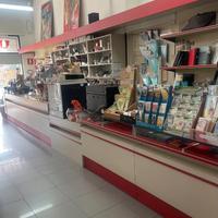 Arredo completo negozio