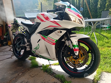 Honda cbr 600 rr 2009