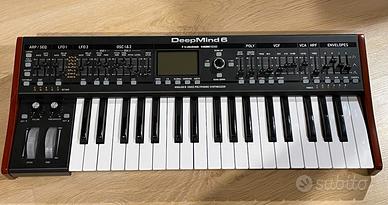 Behringer Deepmind 6  synth