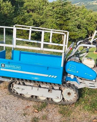 Motocarriola Bertolini BRT 450 con lama spazzaneve