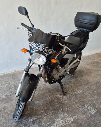 Yamaha YBR 250