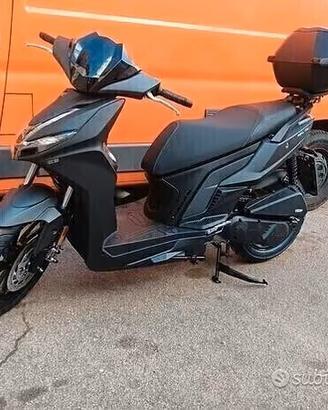 SCOOTER KYMCO AGILITY 125cc S CON BAULETTO