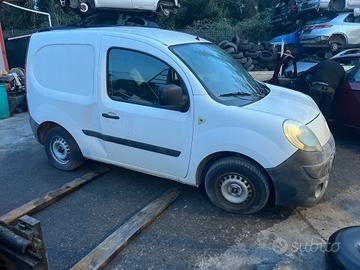 Renault KANGOO K9K B6