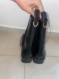 Stivali neri pelle semplici nuovi