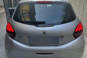 Peugeot 2017 150.000 km diesel
