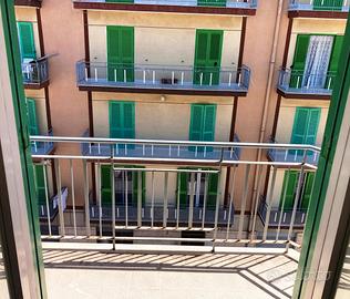 ZONA PARCO SCIANATICO: 83 mq al 3° piano + cantina