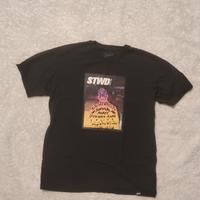 Pull&Bear T-Shirt con Stampa Frontale – Taglia M