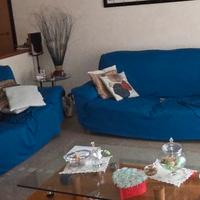 coppia di divani 3+2 posti in pelle  
