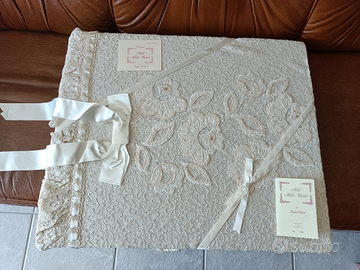 Copriletto matrimoniale antichi merletti veneziani