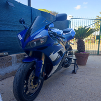 Yamaha R1