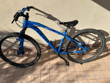 Mtb 27,5 vicini 3 x 7 shimano freni disco