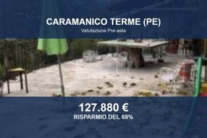 Immobile in asta di 253 m² con più di 5 locali a C