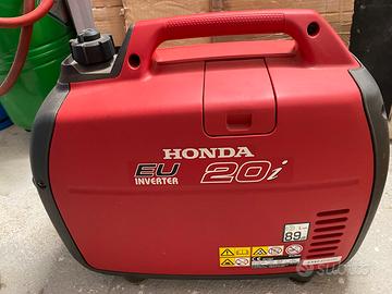 Generatore Honda 20i