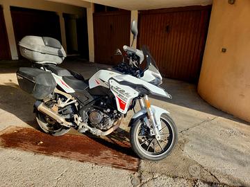 Benelli Trk 251
