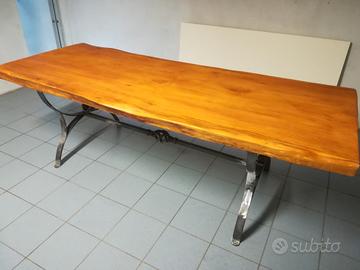 tavolo ferro battuto e legno 