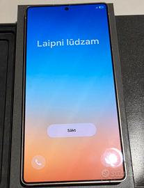 Samsung S25 Ultra + Buds 4pro + extra