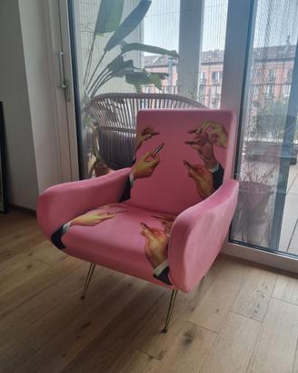 POLTRONA PINK LIPSTICK