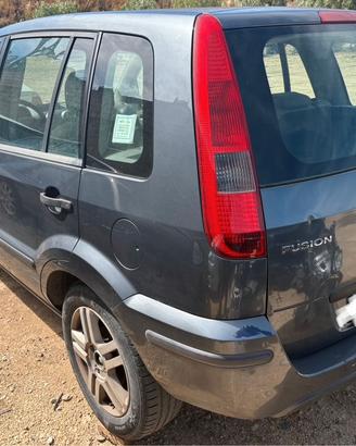 RICAMBI FORD FUSION 1.6 BENZINA ANNO:2002