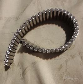 BRACCIALE SWATCH SNODATO CON CRISTALLI