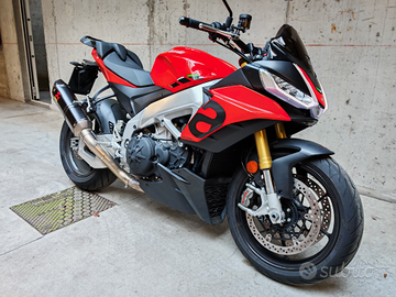 Aprilia Tuono V4 1100 come nuova