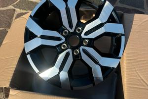 Cerchi nuovi R17 per Dacia Duster 2018 2023