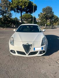 Alfa Romeo Giulietta 1.6 JTDM-2 105 cv 77 kW