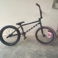 BMX CULT ACCESS x Vans