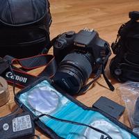 fotocamera reflex canon 1200D