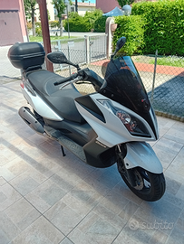 Kymco Downtown200