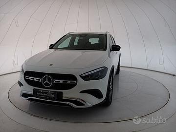 Mercedes-Benz GLA GLA-H247 2023 180 d Progres...