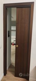 Porte scorrevoli da 80cm e da 70cm noce complete