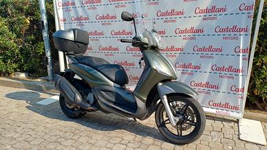 Piaggio Beverly 350