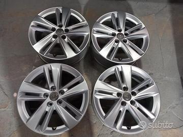 Cerchi in lega da 17 pollici per opel grandland