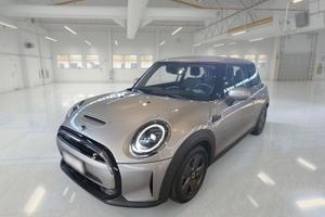 MINI COOPER SE Essential