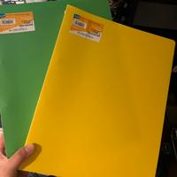 Quaderni nuovi ,perforatore raccoglitore